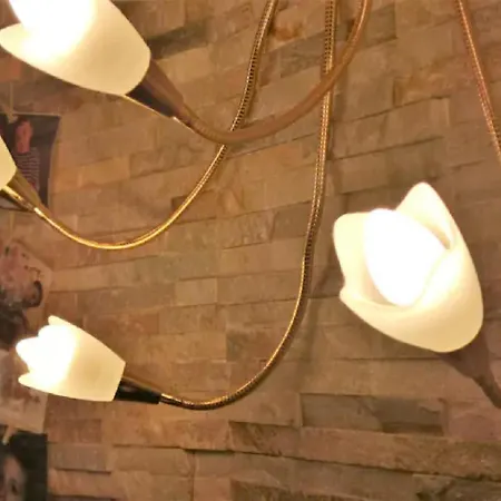 Poeti&misultin. Poesia E Sul Διαμέρισμα *